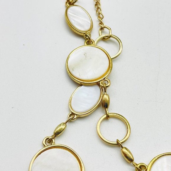 Charming Charlie Signed Shell Station Necklace Gold Tone Beach Coastal Islands - Picture 3 of 9